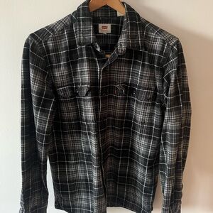 Levi's Black and White Plaid Casual Button Down Shirt